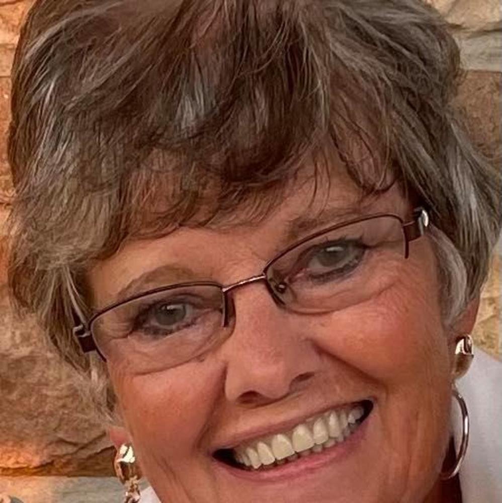 Meet your Posher, Pam